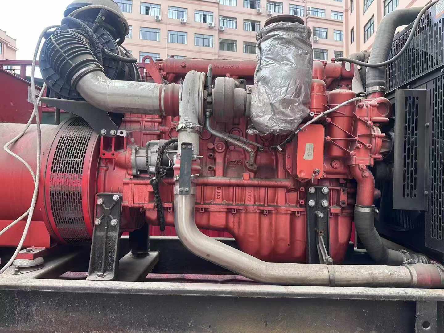 西林如何选择适合 600kW 柴油发电机组的过载保护器？