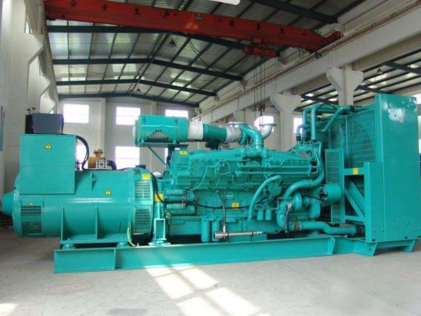 西林影响800KW发电机组油耗的因素有哪些？